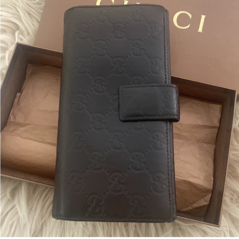Gucci wallet in box gentle used has box tissue paper - Picture 3 of 7